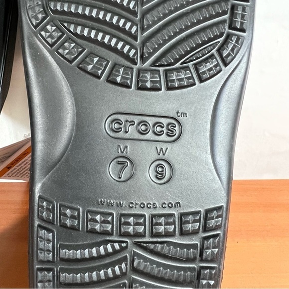 Crocs Classic Unisex Iconic Comfort Black Slide Sandals NWT Size 9 or 7 #B1859 - Picture 7 of 8